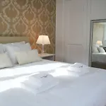 Guest house The Sky Lofts - Lisbon